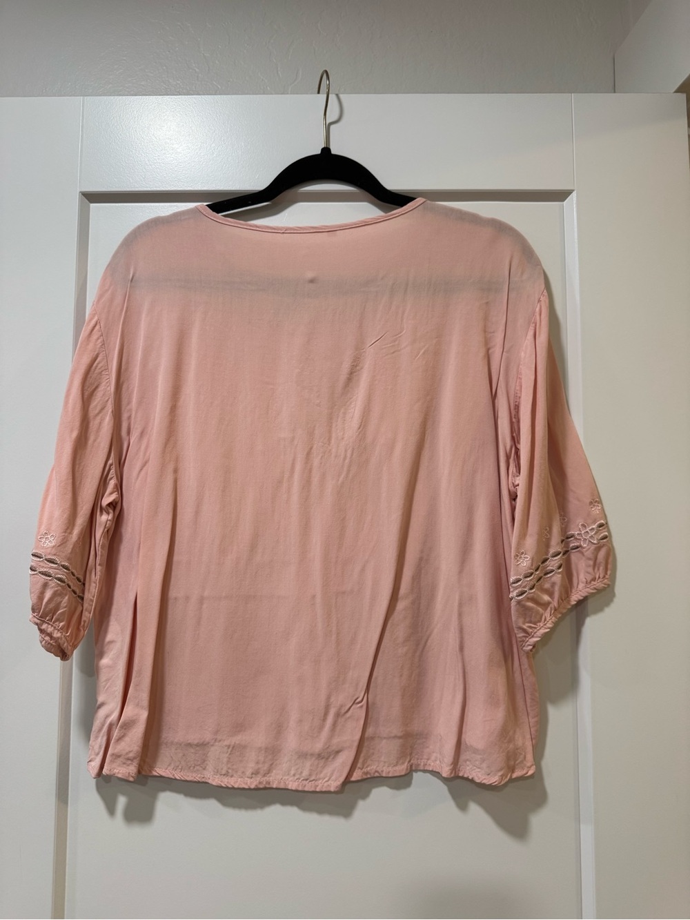 Women's Lightweight Pink Blouse with Embroidered 3/4 Sleeves - Picture 4 of 4